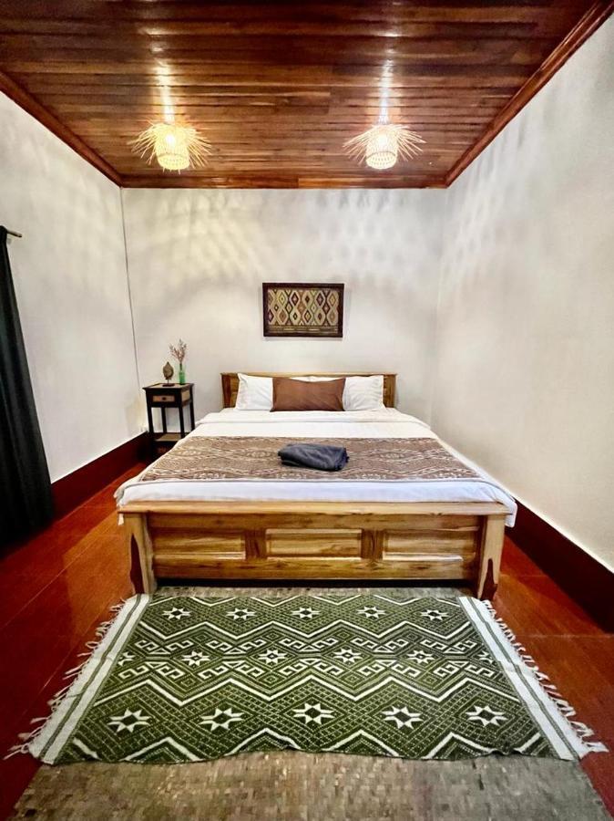 La Casa Hostel Λουάνγκ Πραμπάνγκ Εξωτερικό φωτογραφία