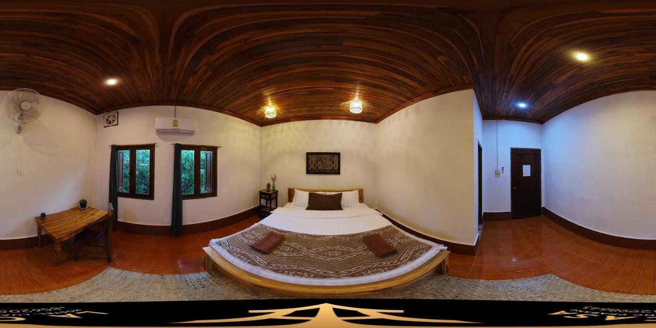La Casa Hostel Λουάνγκ Πραμπάνγκ Εξωτερικό φωτογραφία