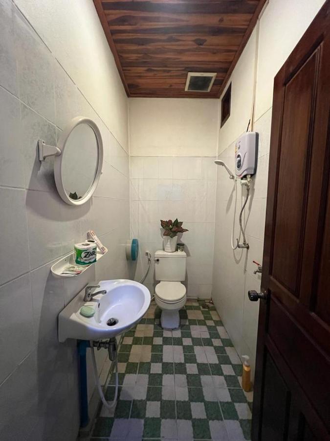 La Casa Hostel Λουάνγκ Πραμπάνγκ Εξωτερικό φωτογραφία