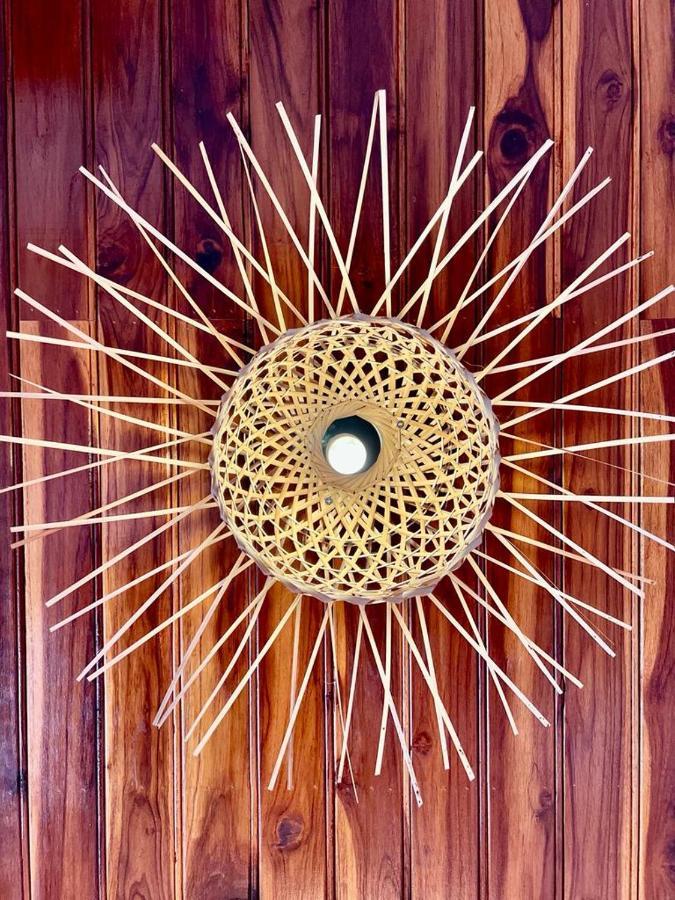 La Casa Hostel Λουάνγκ Πραμπάνγκ Εξωτερικό φωτογραφία