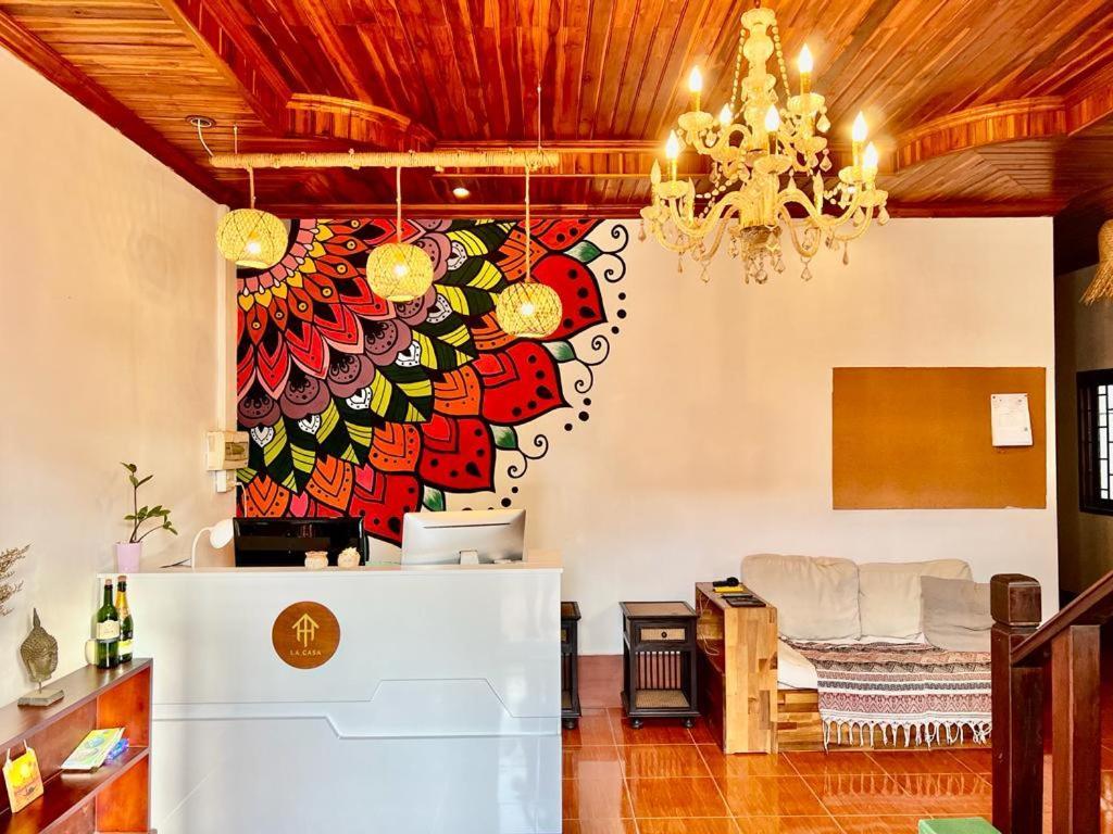 La Casa Hostel Λουάνγκ Πραμπάνγκ Εξωτερικό φωτογραφία