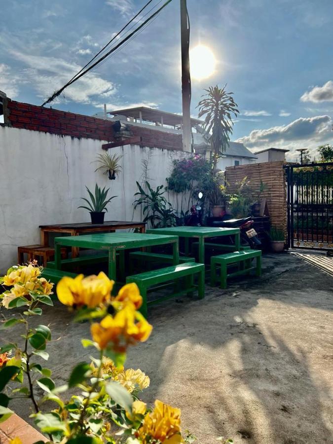 La Casa Hostel Λουάνγκ Πραμπάνγκ Εξωτερικό φωτογραφία