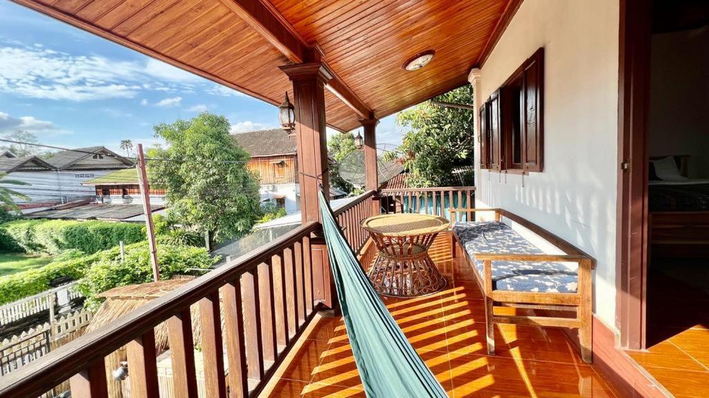 La Casa Hostel Λουάνγκ Πραμπάνγκ Εξωτερικό φωτογραφία